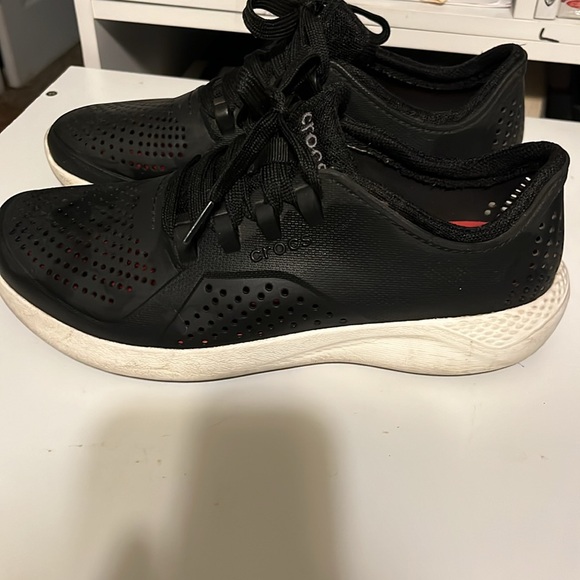 Lite  ride by crocs women’s lace up shoes - Picture 3 of 9